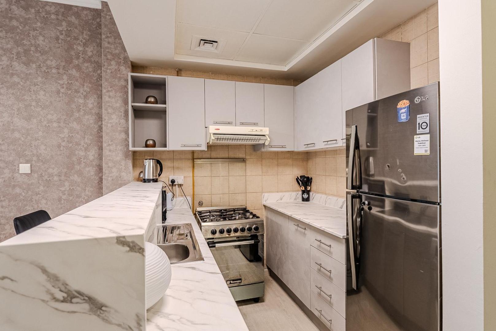 Stylish In Downtown Apartment *